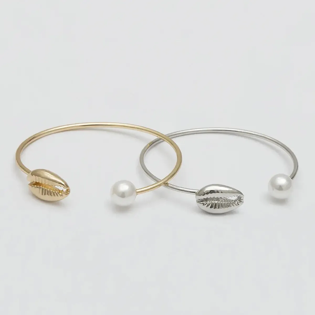 Cowrie Shell Pearl Bead Bracelets for Women