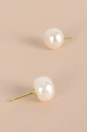 Freshwater Pearl 10mm Stud Earrings