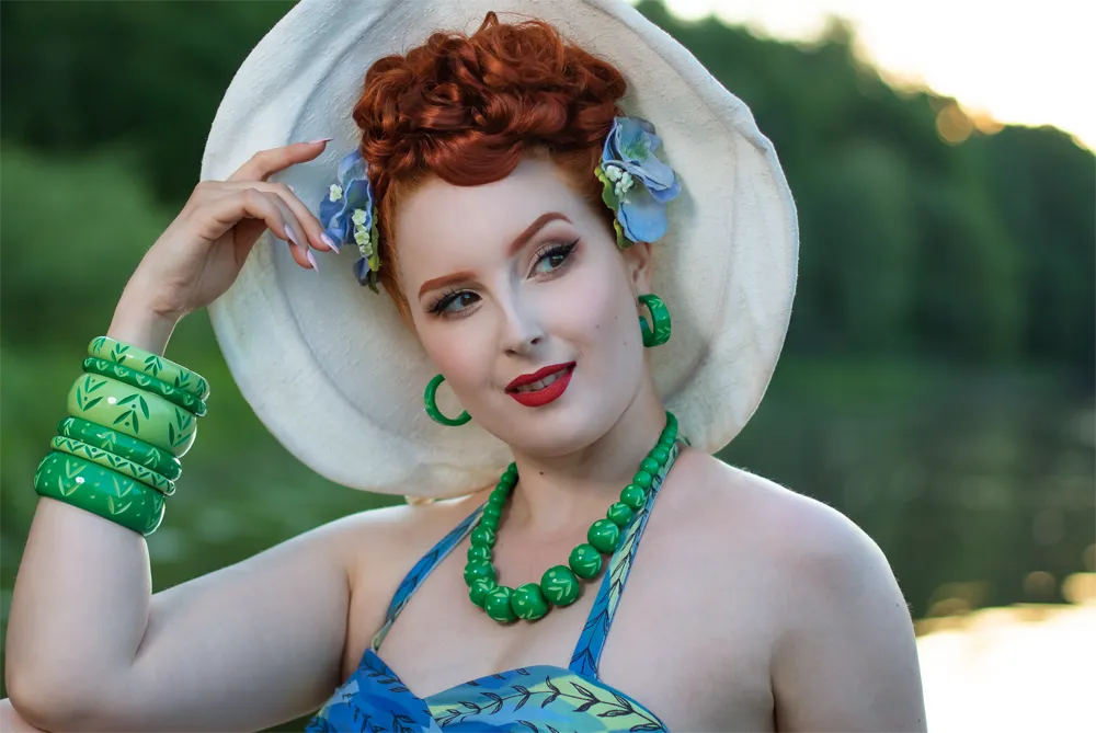 Summer Carved Hoop Earrings