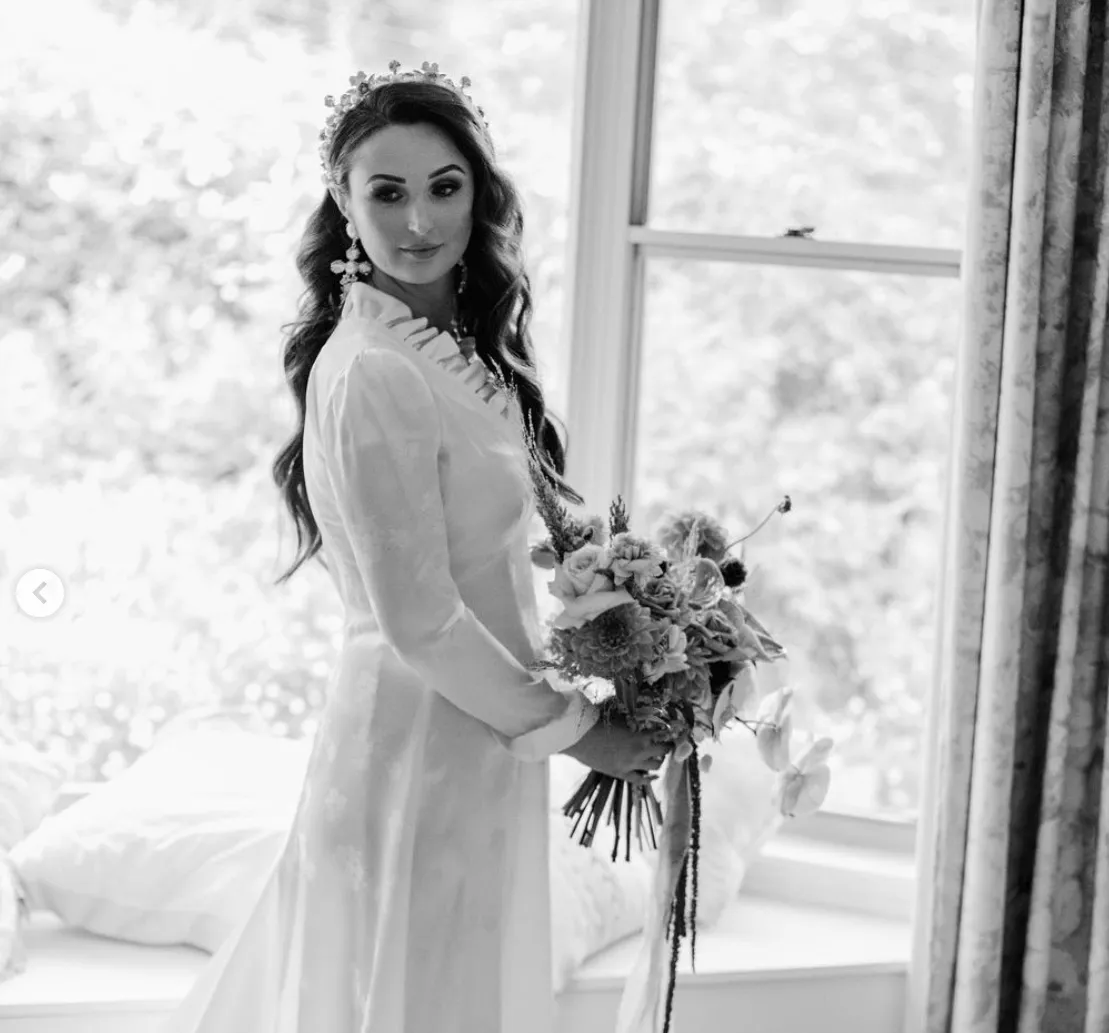 The Pearl Cross Sofia Set