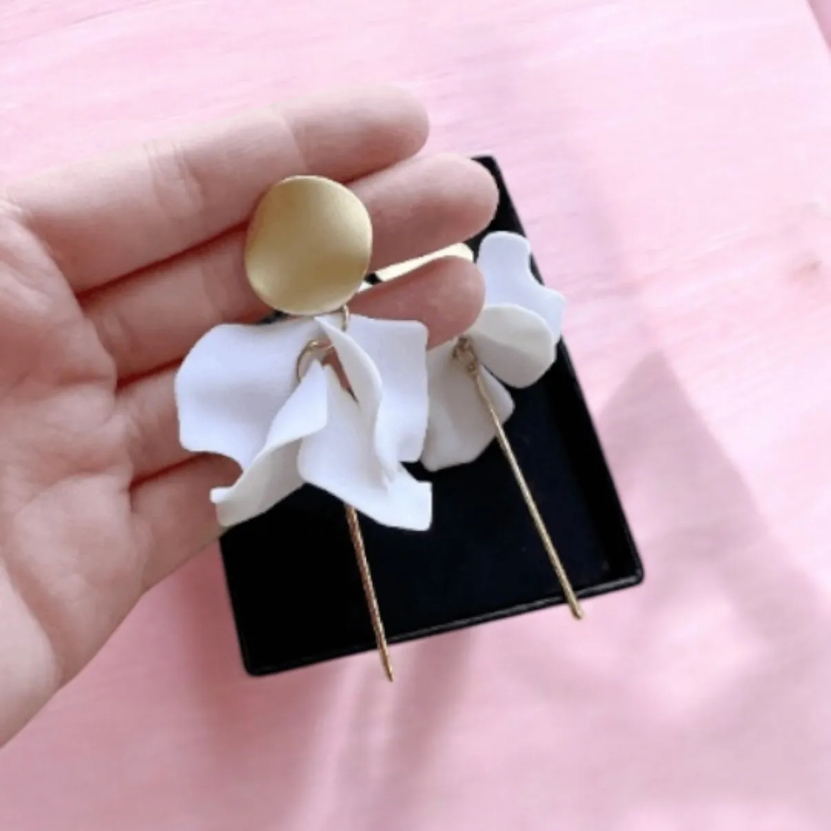 White - flower earrings |dangly earrings | frosted petals hoop statement earrings | golden disc geometric floral earrings | bridal